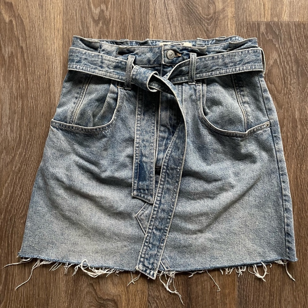 Free People We The Free Denim Mini Skirt 27 Paperbag Waist Belted Raw Hem boho